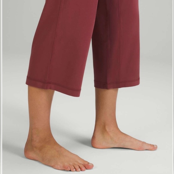 Lululemon Align Super High Rise Wide Leg Crop 23" Yoga Pants Mulled Wine Sz 2 - Picture 16 of 16